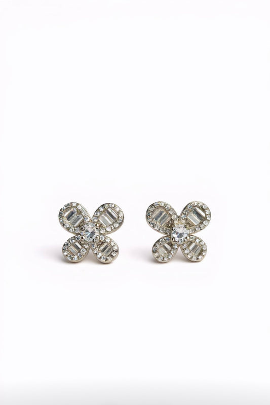 Luxe Baguette Blossom Studs
Premium Flower-Shaped Crystal Ear Studs