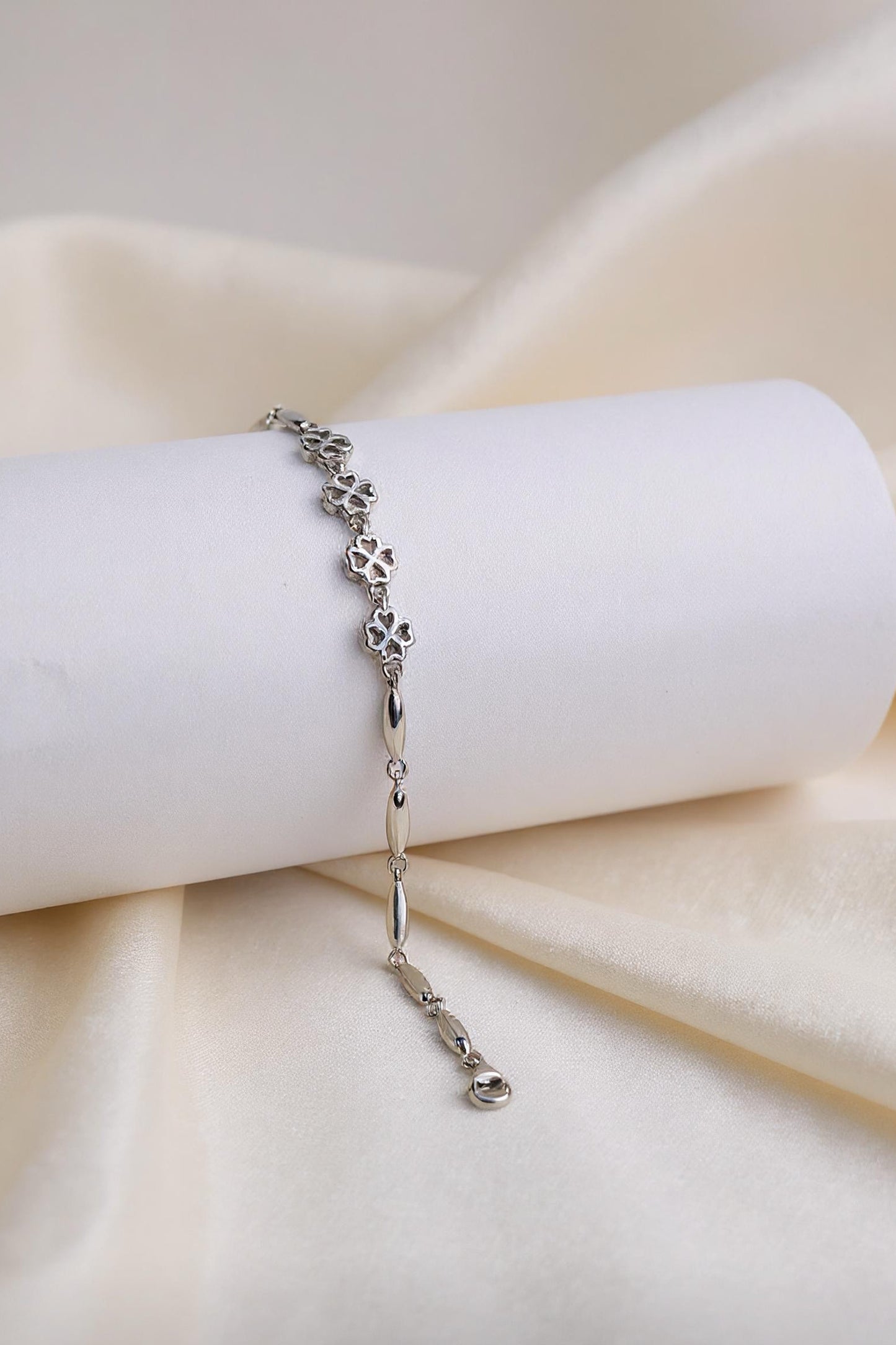 Lucky Clover Charm Bracelet
