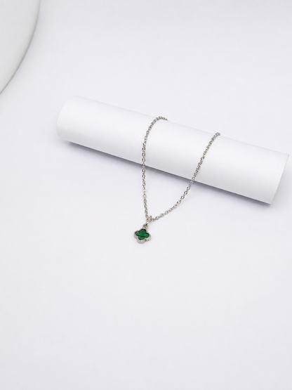Emerald Clover Grace Pendant Necklace