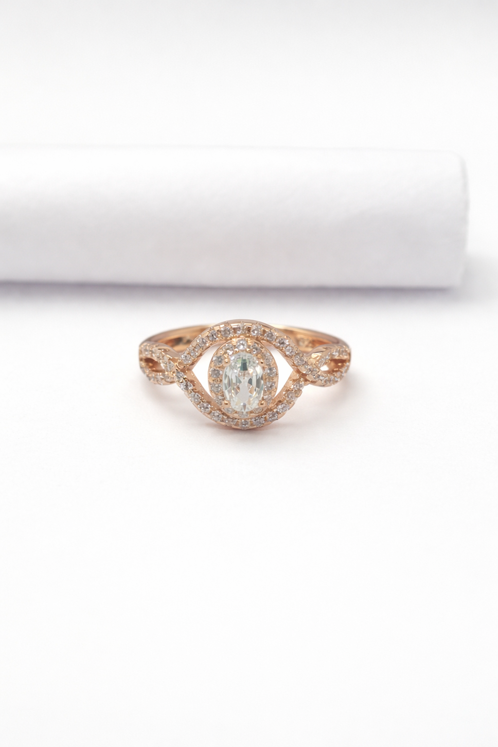 Luxe Oval Radiance Ring