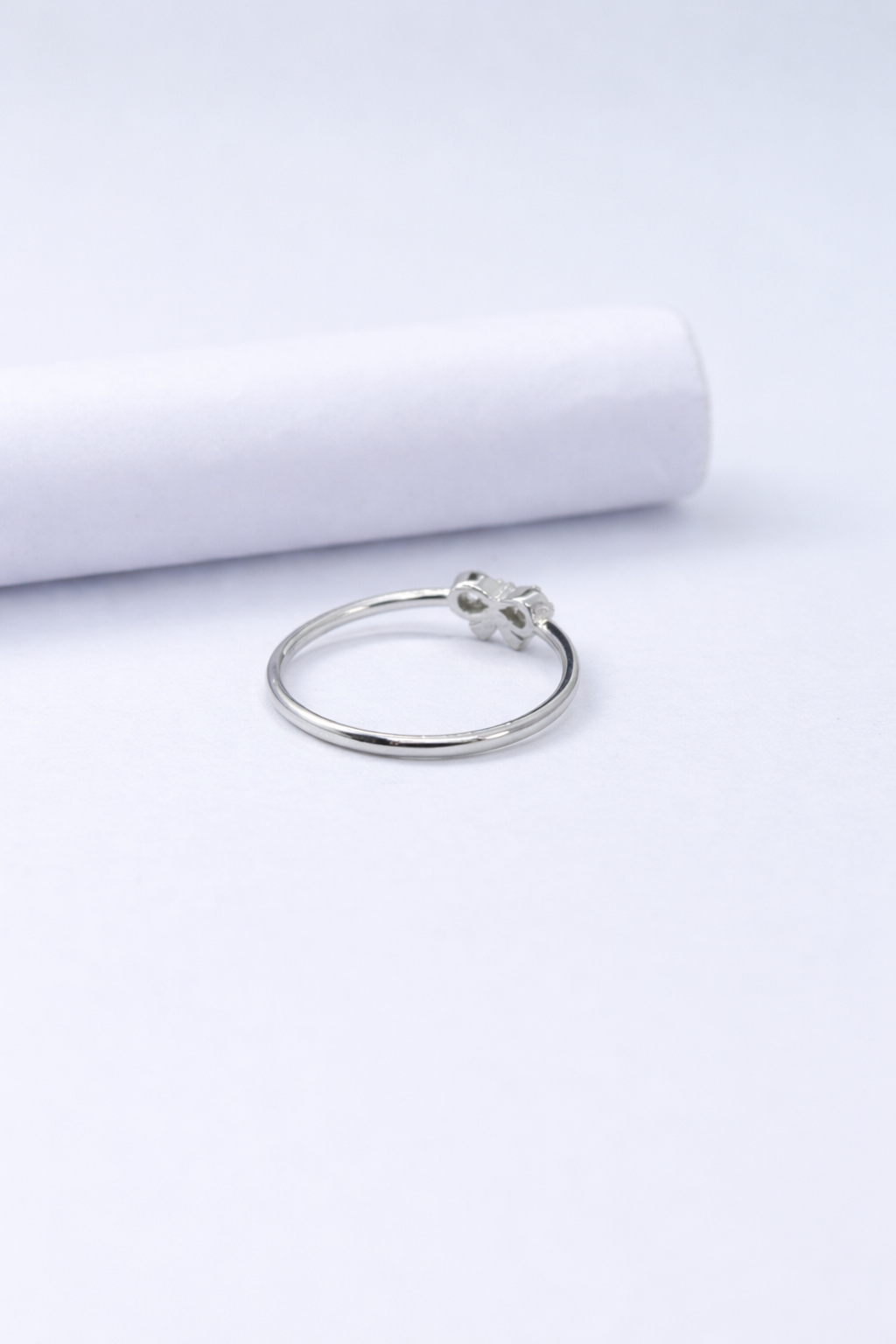 Bow Charm Dual-Stone Ring – Minimal Elegance in Silver