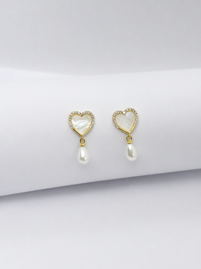Celeste Pearl Heart Earrings – 925 Silver