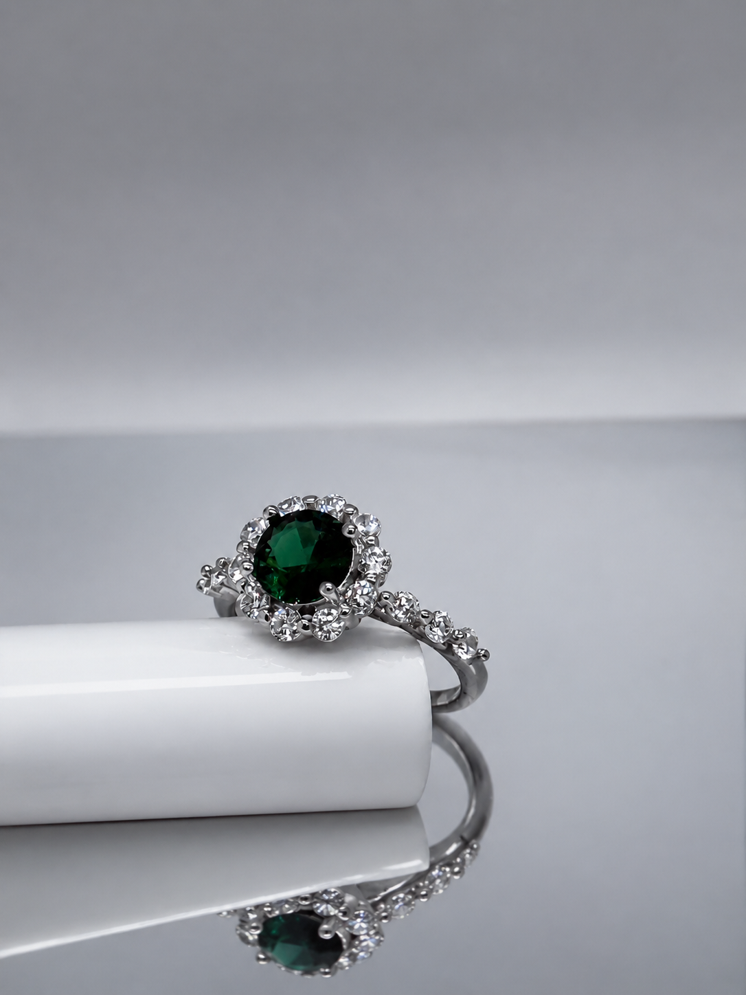 Imperial green stone Ring