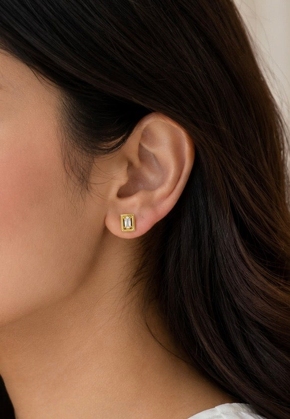 Shivara Golden Glow Studs-92.5 silver
