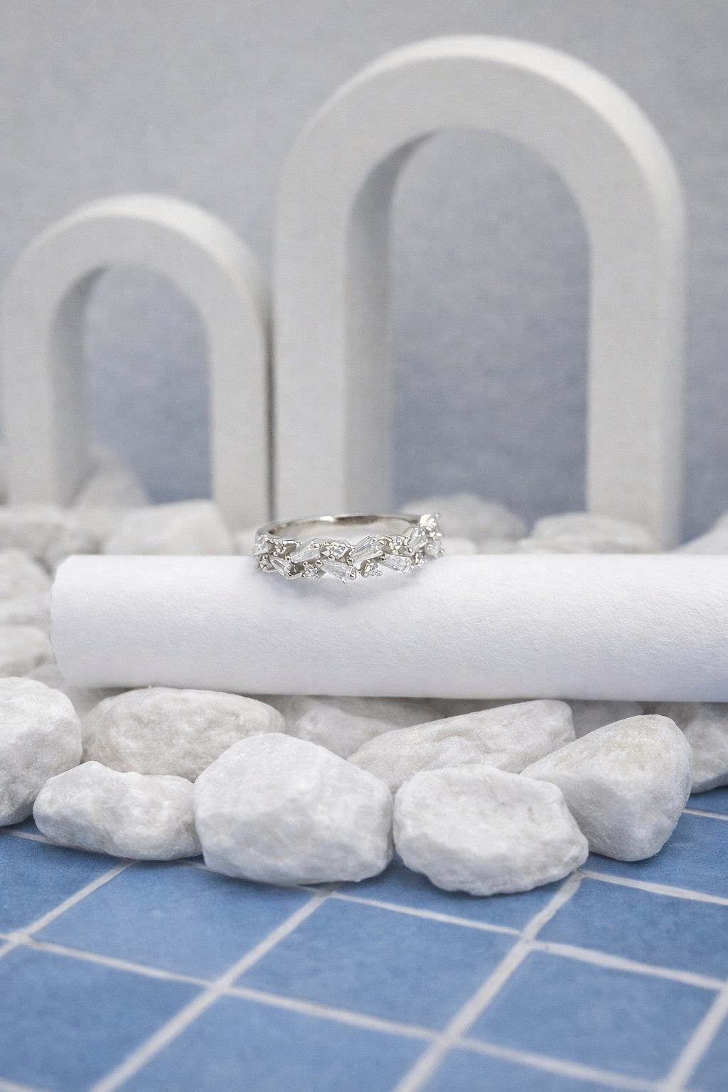 Ethereal Spark Cluster Ring – 925 Silver