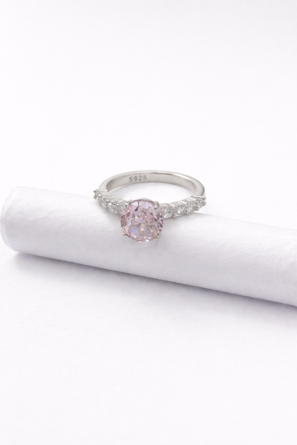 Shivara Pink Elegance Solitaire