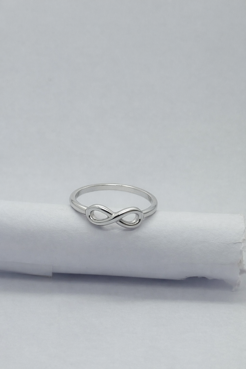 Infinity Silver Ring – Minimal Elegance