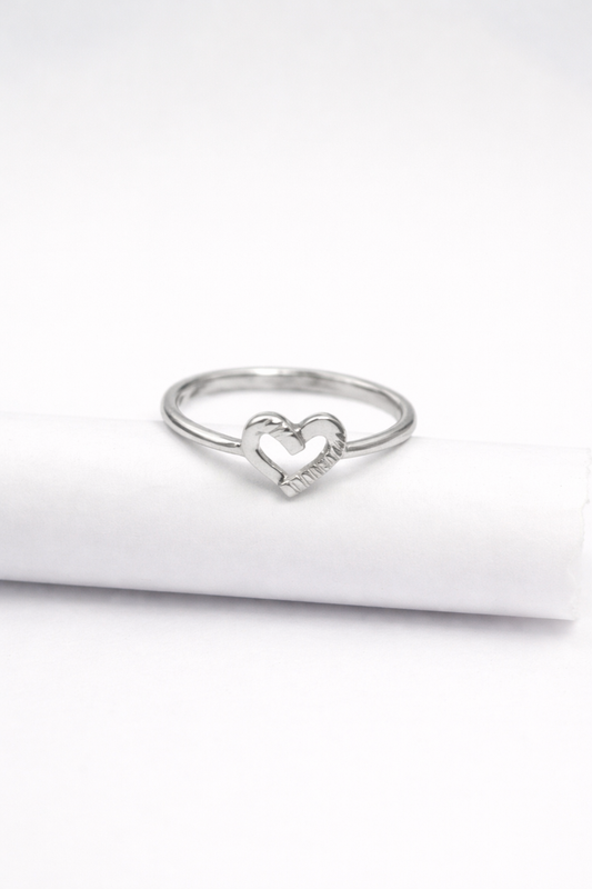 Minimal Heart Silver Ring – Elegant Love Statement