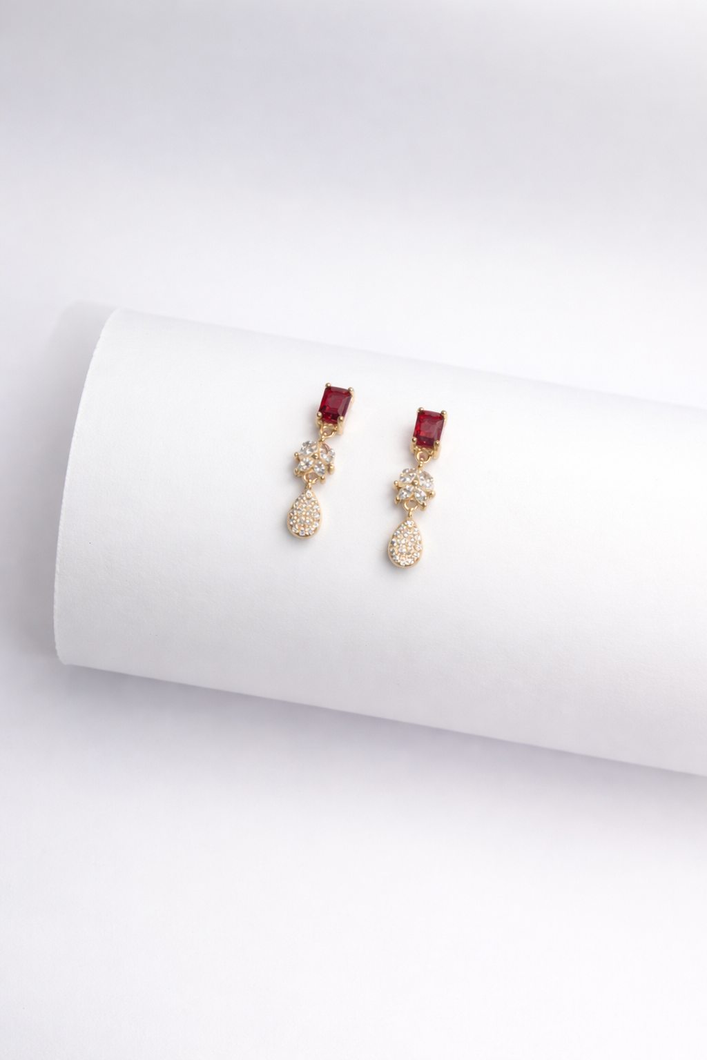 Ruby Glow Shivara Pendant Necklace Set