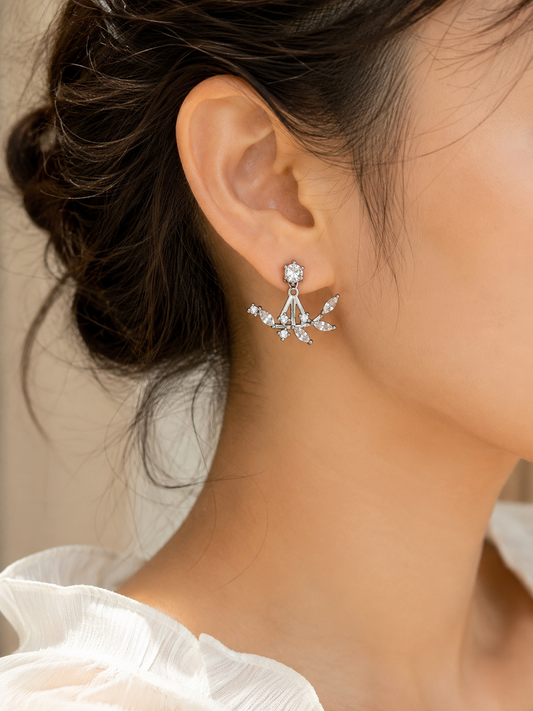 92.5 Sterling silver-Celeste Leaf Spark Stud Earrings