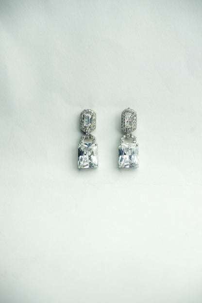 Radiant Crystal Link Necklace & Earrings Set