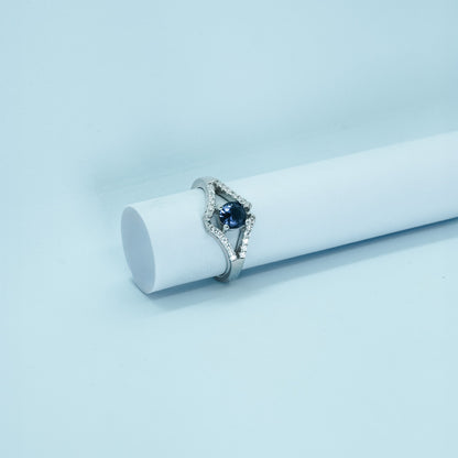 Emerald Halo Classic Ring