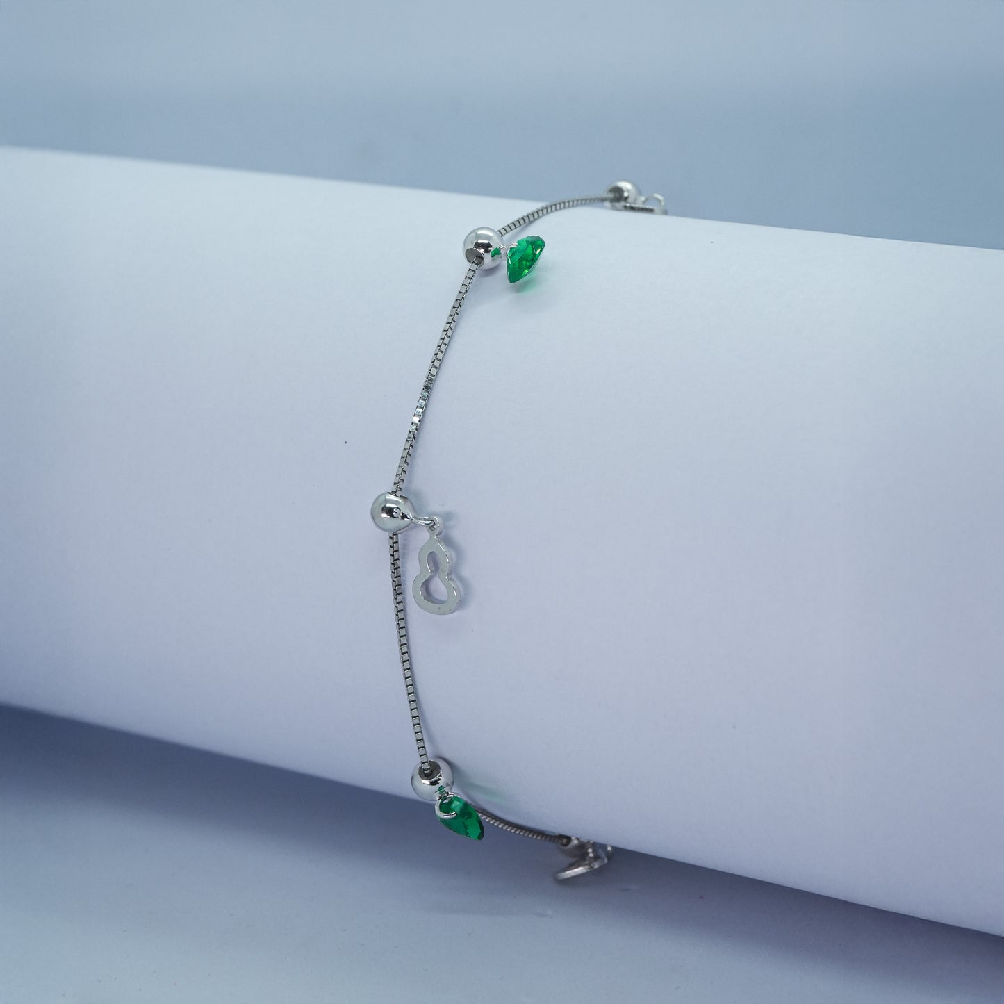 Leaf Charm Silver Bracelet