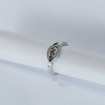 Midnight Leaf Elegance Ring