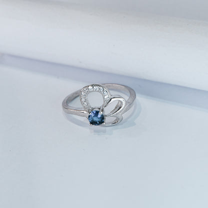 Elegant Twist Blue Stone Ring